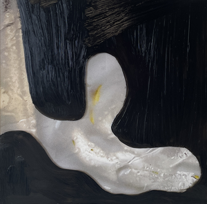 CADENZA is een exclusieve serie van olieverf op aluminium. Elk werk is een vrije solo: uniek, expressief. De titels zijn ontleend aan muzikale termen die de sfeer van ieder schilderij versterken. Zo ontstaat een verzameling die ritme, stilte en klank zichtbaar maakt. 
Een prachtige uniek kunst geschenk.

CADENZA is an exclusive series of oil paintings on aluminum. 
Deze unieke art-gift is 20 x 20 op aluminium en wordt geleverd in een geschenkdoos met handgeschreven certificaat.


